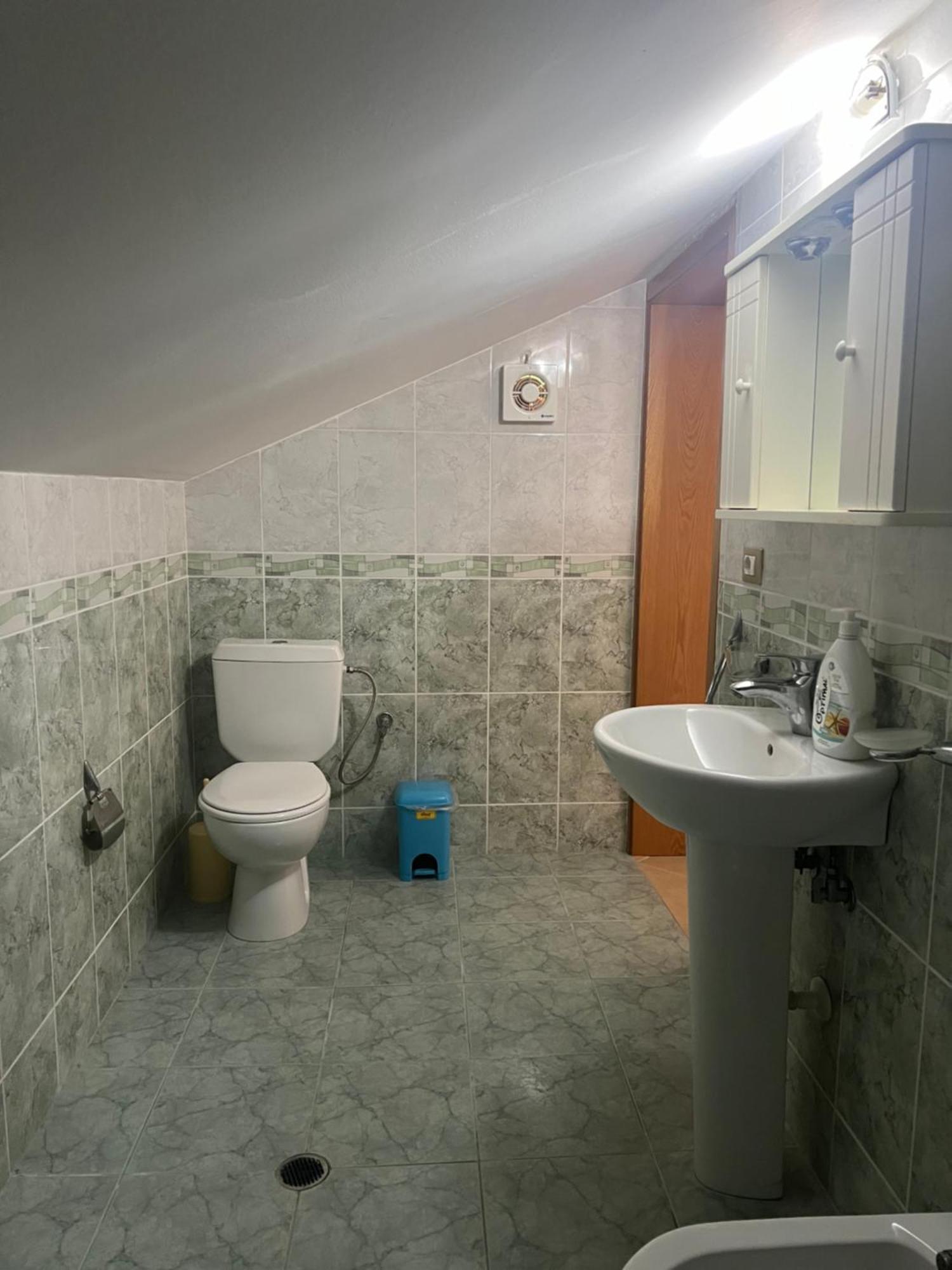 Flower Terrace Apartment Гирокастра Экстерьер фото